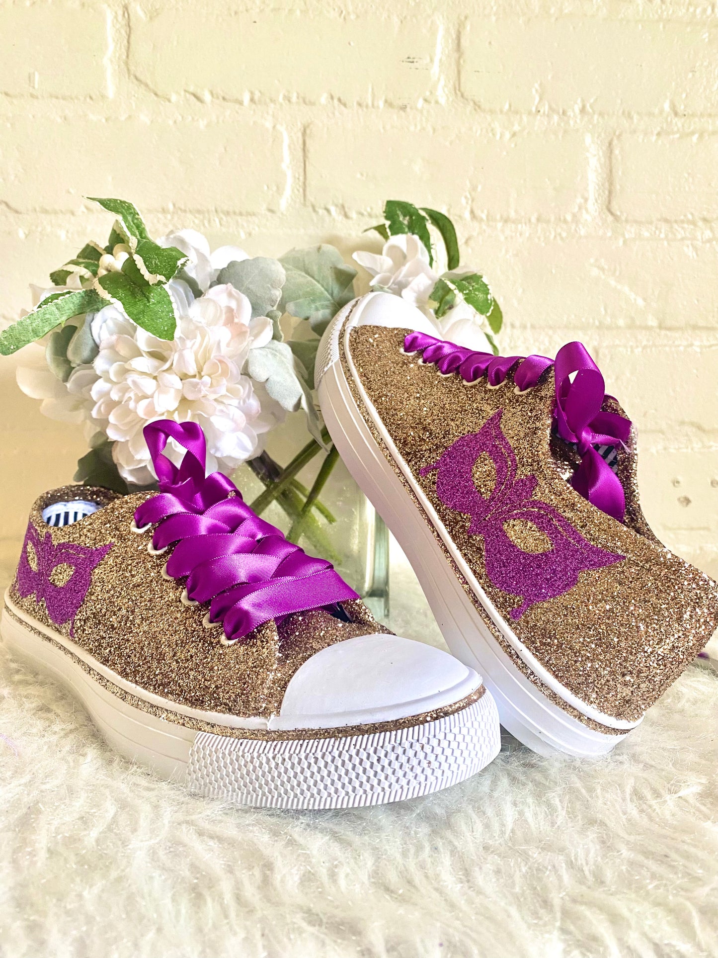 Vegas Gold Glitter Sneakers